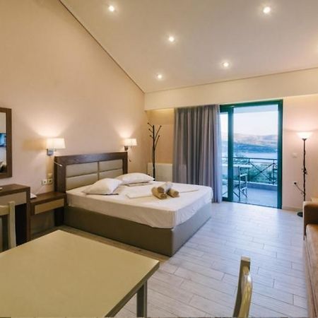 Giannis Village Resort Astakos Bagian luar foto