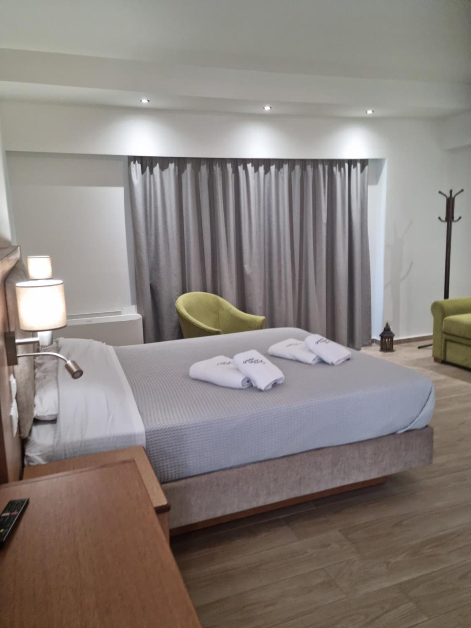 Giannis Village Resort Astakos Bagian luar foto