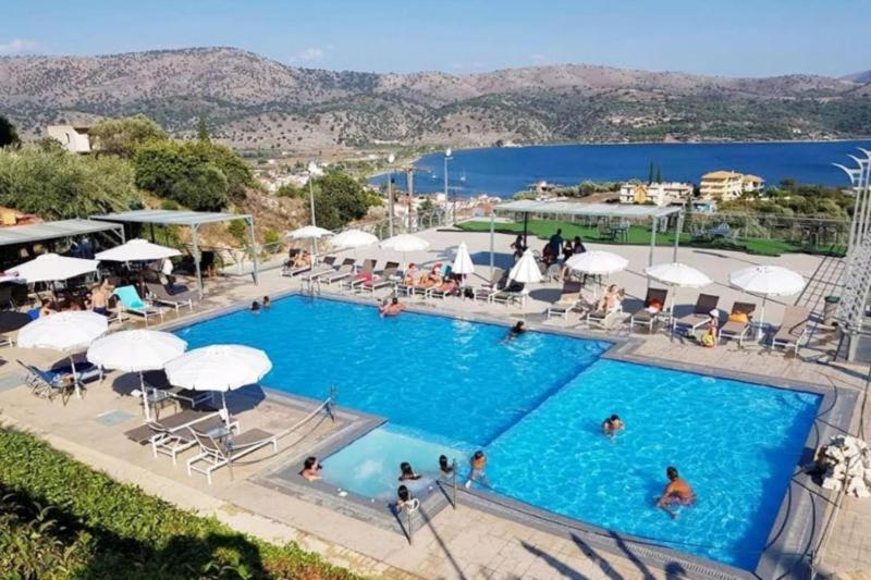 Giannis Village Resort Astakos Bagian luar foto