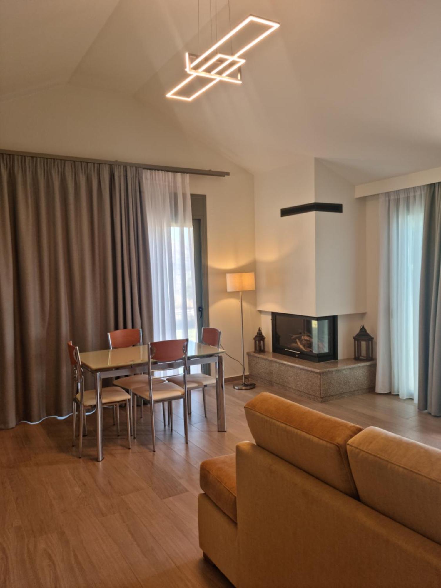 Giannis Village Resort Astakos Bagian luar foto