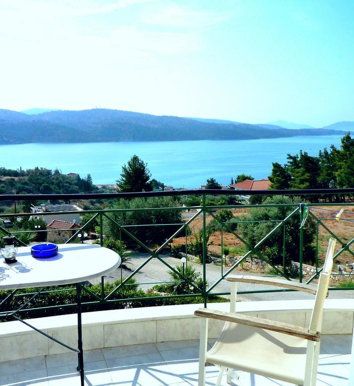 Giannis Village Resort Astakos Bagian luar foto