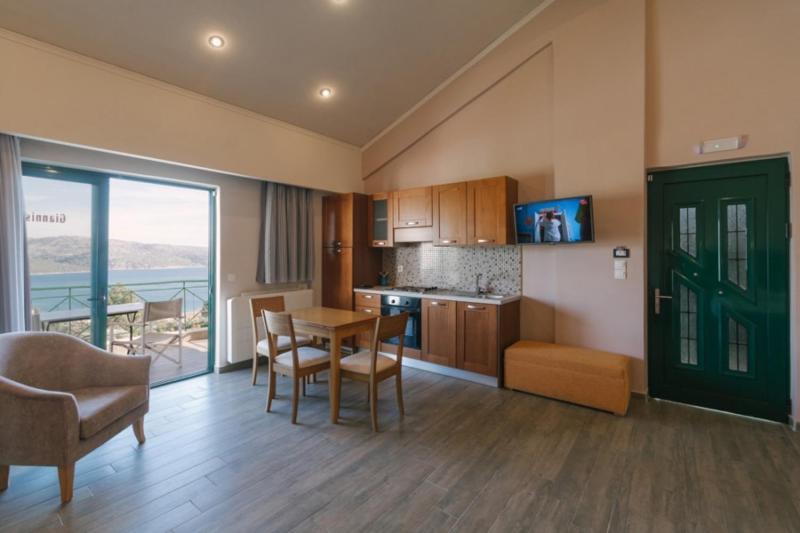 Giannis Village Resort Astakos Bagian luar foto