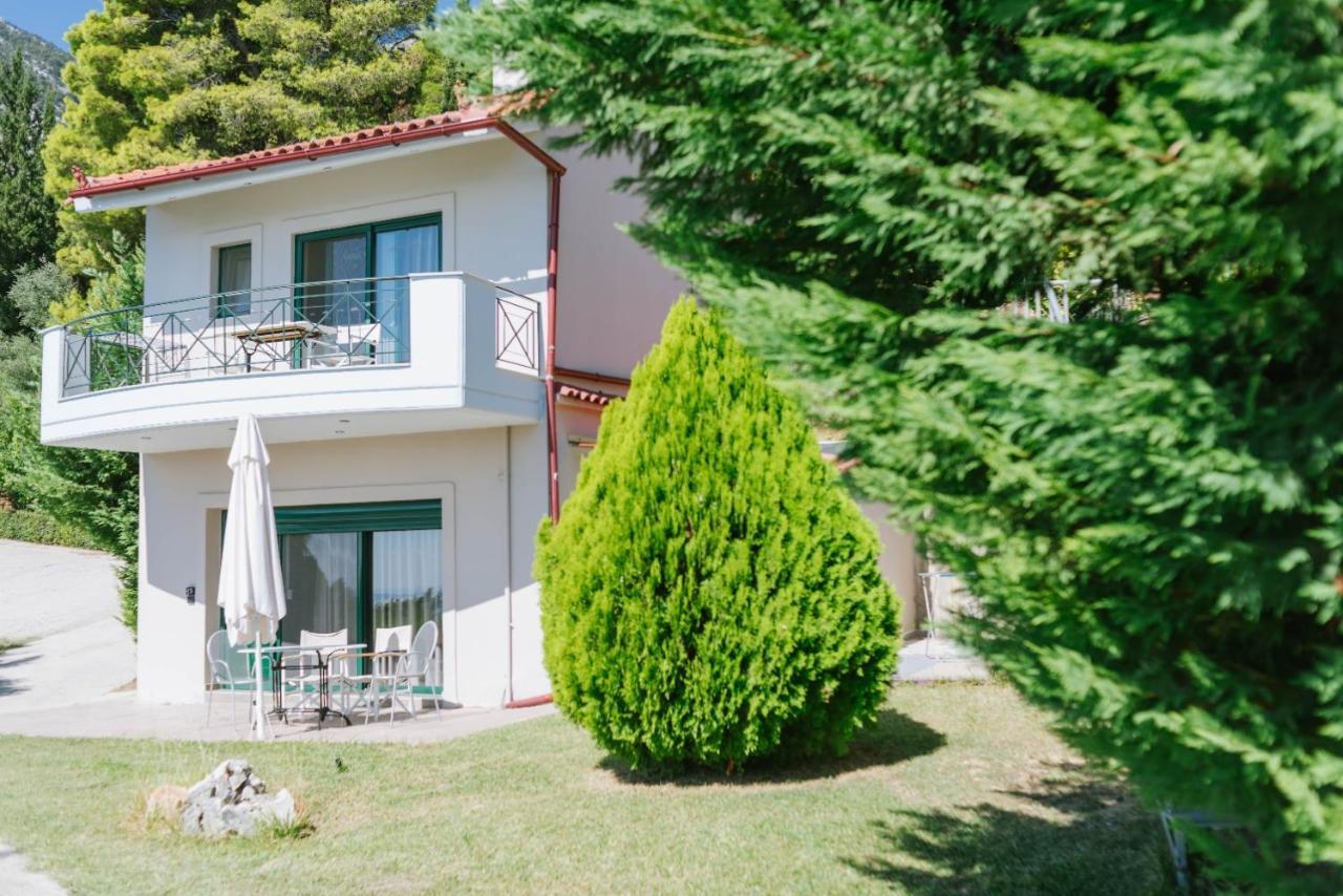 Giannis Village Resort Astakos Bagian luar foto